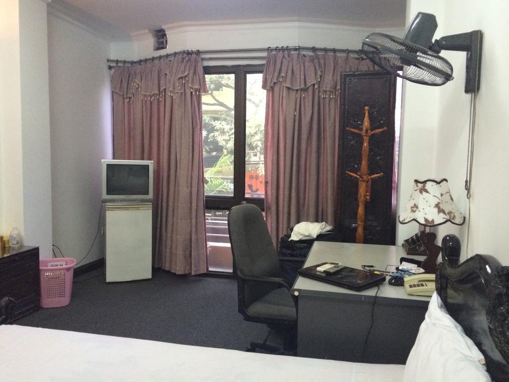 Ngoc Linh Hotel Hanoi Rum bild